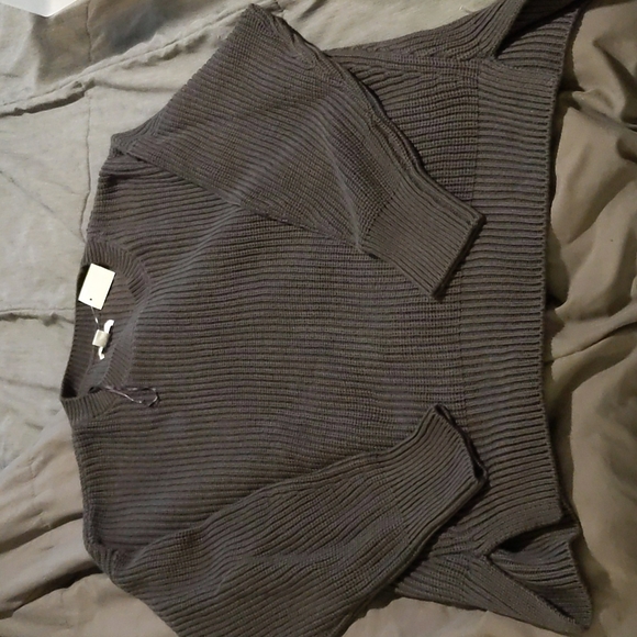 NWT Aeropostale sweater - Picture 1 of 3